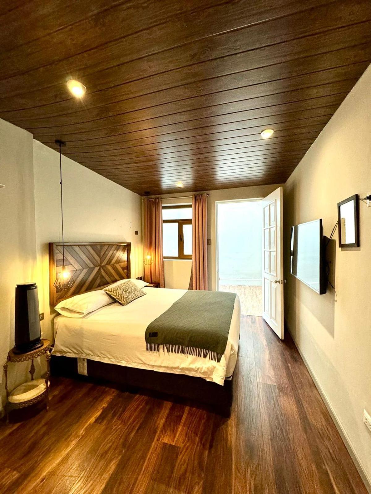 Hotel Montes Central كوسكو المظهر الخارجي الصورة